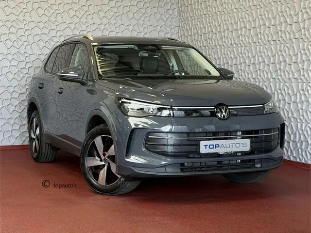 Volkswagen Tiguan 1.5 eHYBRID  ELEK.KLEP/TREKHAAK TRAILER ASSIST STOEL/STUUR VERW CAMERA PHEV PLUG I...