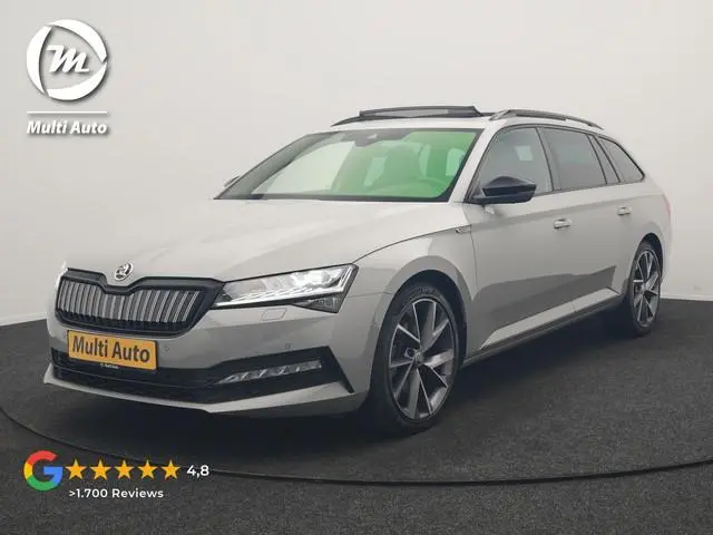 ŠKODA Superb Combi 1.4 TSI iV Sportline Business PHEV 218pk Dealer O.H. | Trekhaak Af Fabriek | Pano...