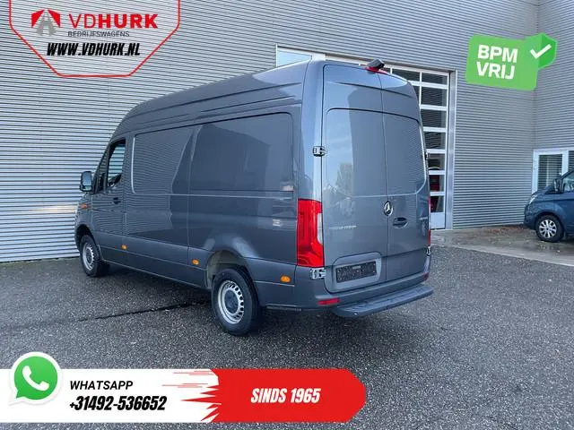 Mercedes-Benz Sprinter 317 CDI Aut. L2H2 LED/ Gev.stoel/ Stoelverw./ Navi/ Camera/ PDC/ 270Gr.Deuren...