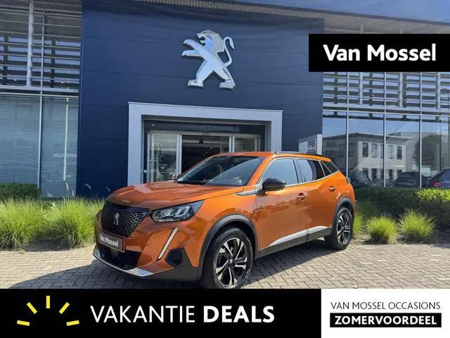 Peugeot 2008 PureTech 100 Allure Pack l Trekhaak l Navigatie
