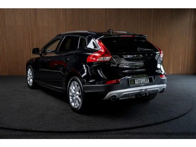 Volvo V40 Cross Country 1.5 T3 Leer Panodak Harman K. Camera Navi PDC Stoelverwarming Climate C. Cru...