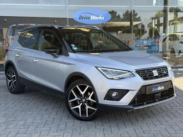 SEAT Arona 1.0 TSI FR | Intense | Adaptive CC | Camera | 18" | Key-less | Autom afst-regeling | Adap...