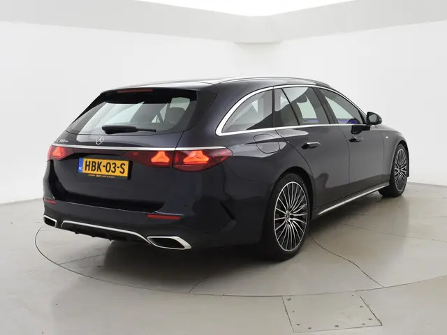 Mercedes-Benz E-klasse Estate 300de 313 PK AMG-LINE PRESTIGE PLUS MBUX HYPERSCREEN | BURMESTER | TRE...