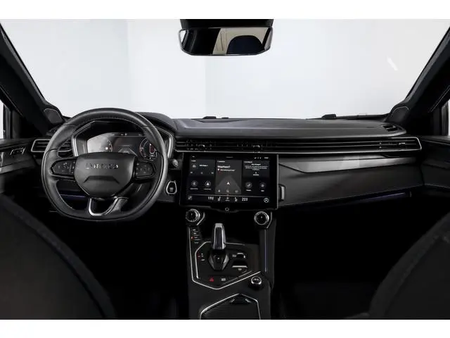 Lynk & Co 01 1.5 PHEV 261PK MY23 | Afn. Trekhaak | Donkere hemel | 360 Camera | 7.4 kWh boordlader |...