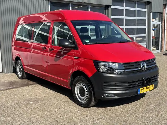 Volkswagen Transporter Kombi 2.0 TDI L2H2 150pk DSG Airco Cruise control Parkeersensoren achter Navi...