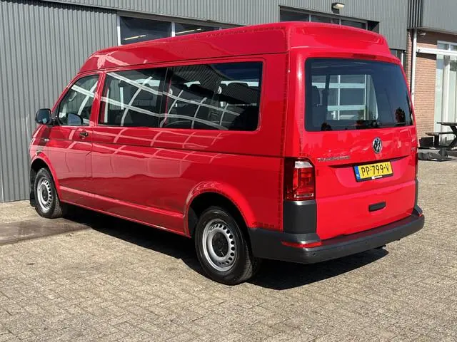 Volkswagen Transporter Kombi 2.0 TDI L2H2 150pk DSG Airco Cruise control Parkeersensoren achter Navi...