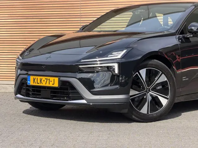 Polestar 4 Long Range Single motor 100 kWh