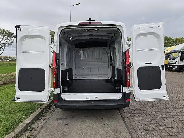Maxus eDeliver9