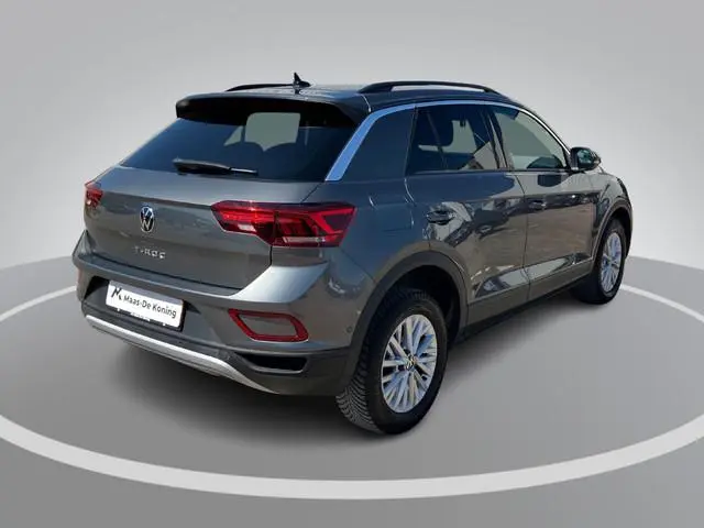 Volkswagen T-Roc 1.0TSI/110PK Life Business · Navigatie · Apple/Android Car Play · Stoelverwarming ·...