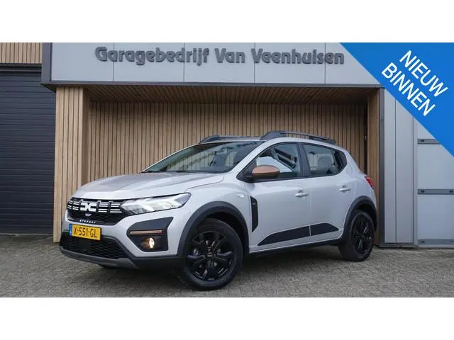 Dacia Sandero Stepway 1.0 TCe 90pk Automaat Extreme Schuifdak LED A-Camera Cruise Control DAB 19875k...
