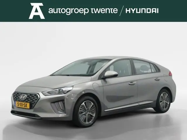 Hyundai IONIQ 1.6 GDi PHEV Comfort | Carplay navigatie | Trekhaak | Camera | S