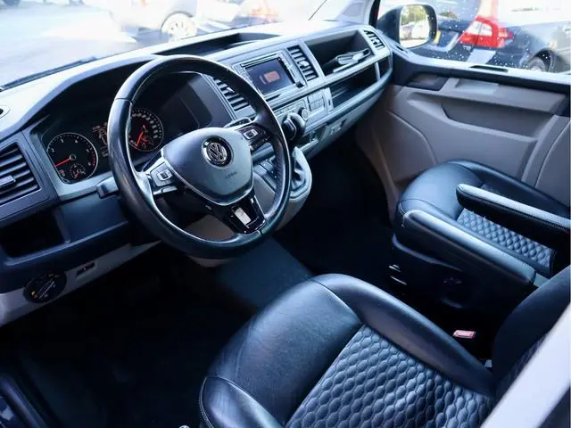 Volkswagen Transporter 2.0 TDI DSG LUXE DUBBELE CABINE