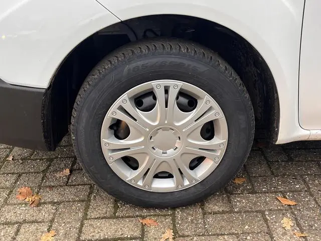 Nissan NV200