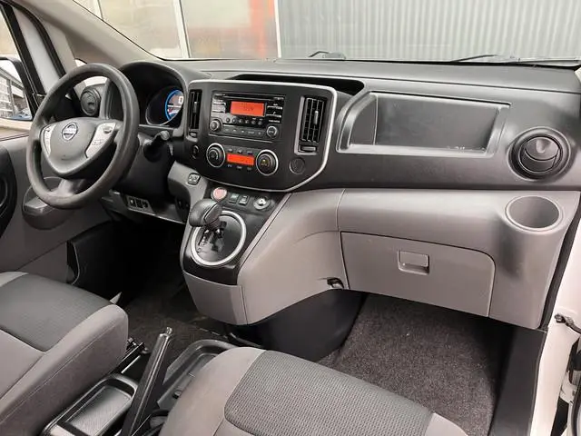Nissan NV200