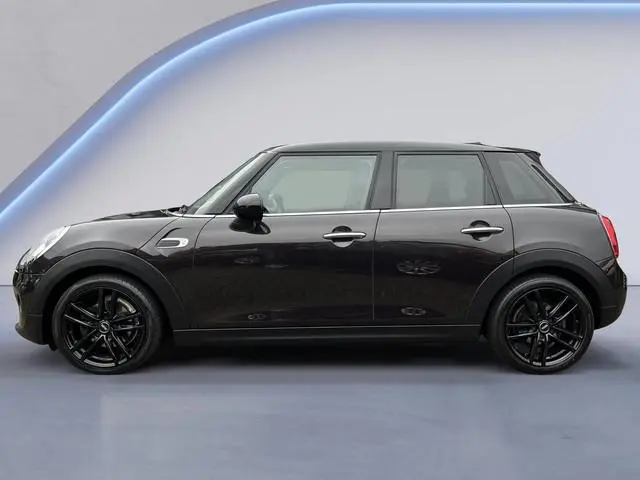 Mini Cooper 1.5 Chili Serious Business /Apple & Android Carplay/Elektrisch Panoramadak/Stoelverwarmi...