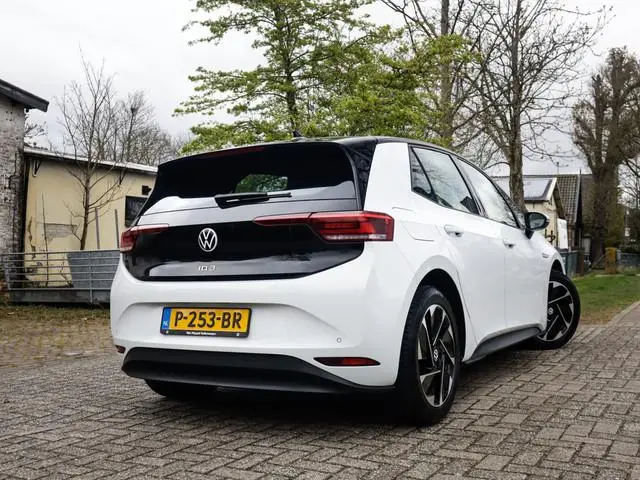 Volkswagen ID.3 Pro 58 kWh 1e-Eig & Keurig-Onderh. BOVAG-Garantie. NL-Auto