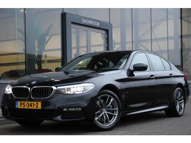 BMW 5-serie 530e iPerformance Executive | M-Sport | Dealeronderhouden | Orig. NL