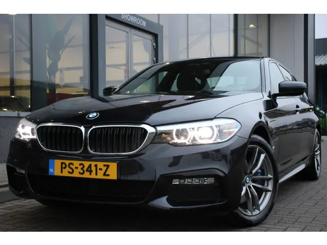 BMW 5-serie 530e iPerformance Executive | M-Sport | Dealeronderhouden | Orig. NL