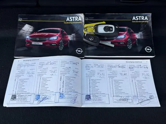 Opel Astra