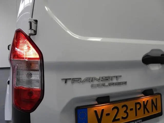 Ford Transit Courier