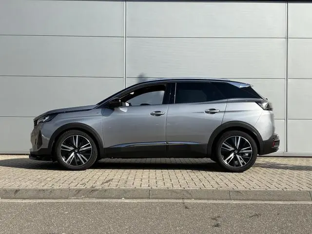 Peugeot 3008 1.6 PureTech Blue Lease GT | Elektrisch verstelbare stoelen | Stoelverwarming | Adaptie...