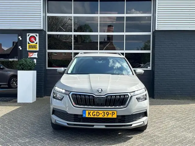 ŠKODA Kamiq 1.0 TSI Business Edition, Automaat, Bluetooth, Cruise, CarPlay, Trekhaak, PDC