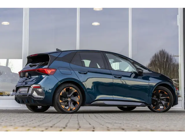 CUPRA Born Performance One 62 kWh | 92% SOH | NL Auto | Massage stoelen