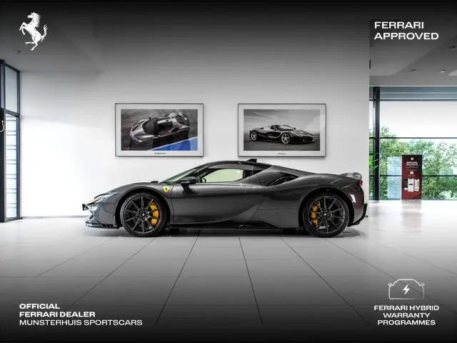 Ferrari SF90 Stradale