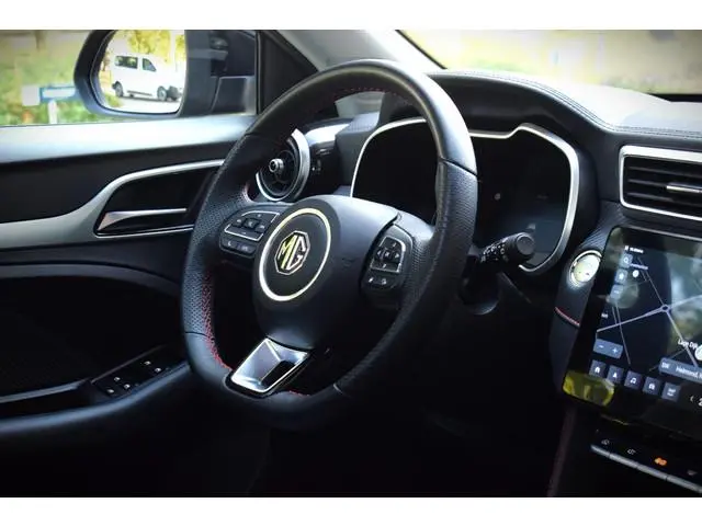 MG ZS EV