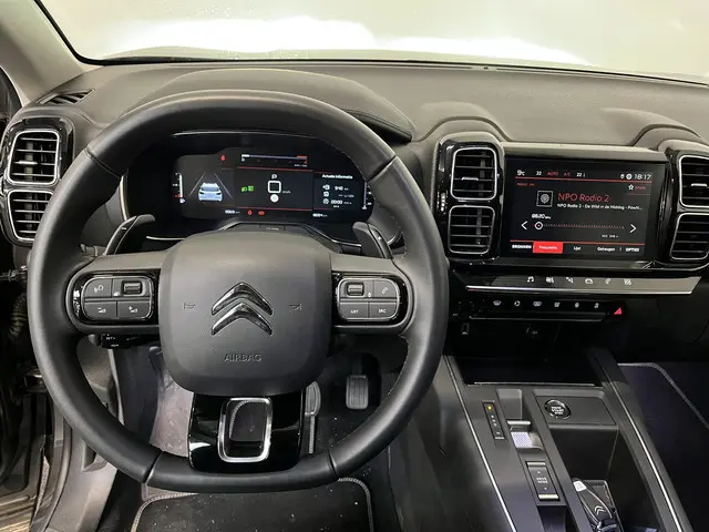 Citroen C5 Aircross 1.2 130PK Automaat Feel Climate Control Apple Carplay/Android Auto Navigatie Cru...