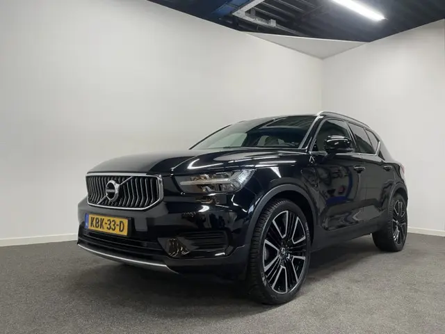 Volvo XC40 1.5 T4 Plug-in hybrid Ultimate Bright Sunroof/ Adapt. Cruise/ Leer/ Camera/ Harman Kardon