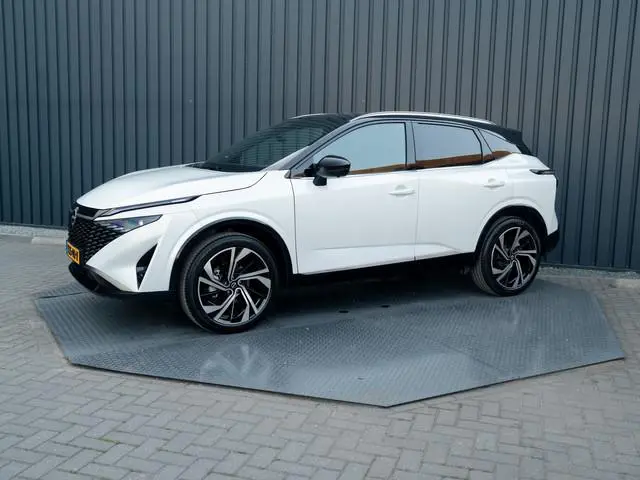 Nissan Qashqai 1.3 MHEV Xtronic Tekna Plus | Bose | Stoelgeheugen | Head Up | Panodak | Stuur & Stoe...