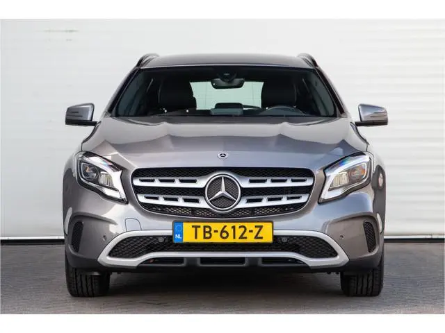 Mercedes-Benz GLA-klasse 180 Business Solution Camera, Navi, PDC 2018