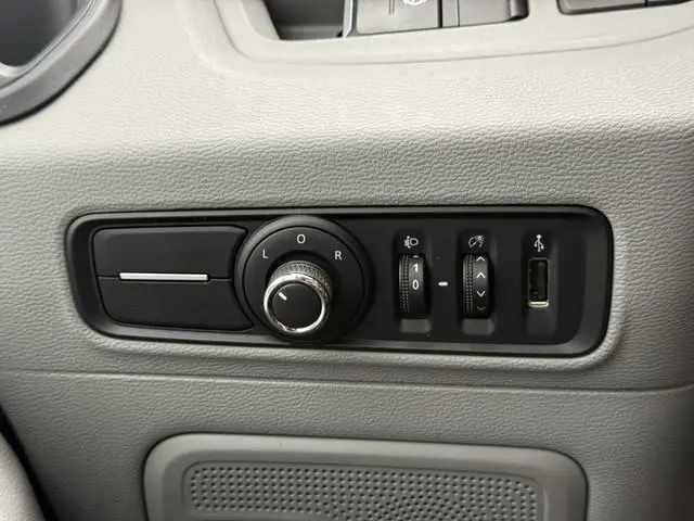 Maxus eDeliver9