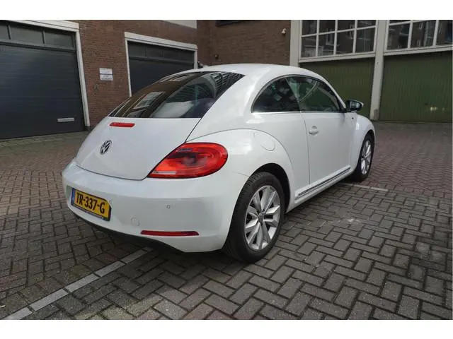 Volkswagen Beetle 1.2 TSI Exclusive Allstar | LEER | NAVI | XENON + LED | Parkeersensoren voor en ac...
