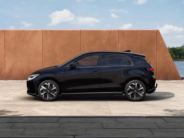 Volkswagen ID. Polo Style First Edition 52 kWh accu, 155 kW / 211 PK H Panoramadak | Trekhaak | Mass...