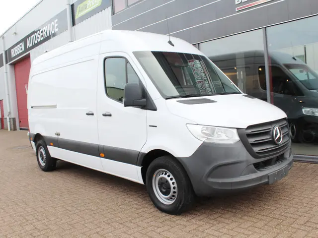 Mercedes-Benz eSprinter