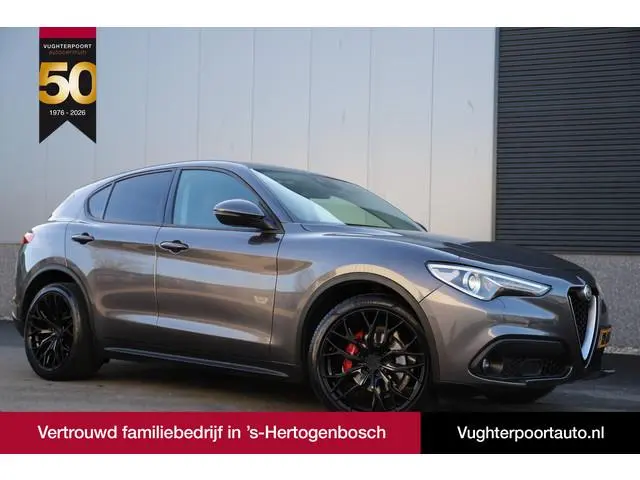 Alfa Romeo Stelvio 2.2JTD 180pk Super/Automaat8/Leder/Trekh./Camera/Concaver21"