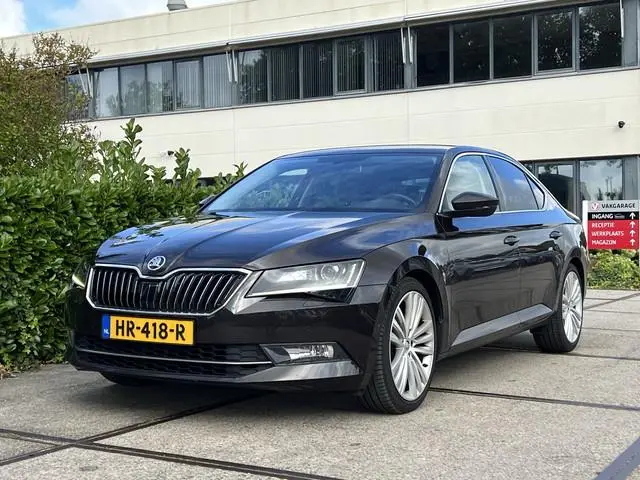 ŠKODA Superb 2.0 TDI Style Business |MEMORY|STOELVERW.|CAMERA|CARPLAY|TREKHAAK| 5781 / 19596
