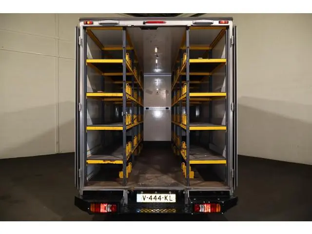 Renault Master 2.3 dCi Automaat Lowliner Bakwagen (Food Truck)