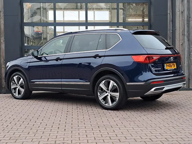 SEAT Tarraco 1.4 TSI e-Hybrid PHEV Xcellence | LED | Trekhaak | ACC | Stoel- en stuurverwarming | Ke...
