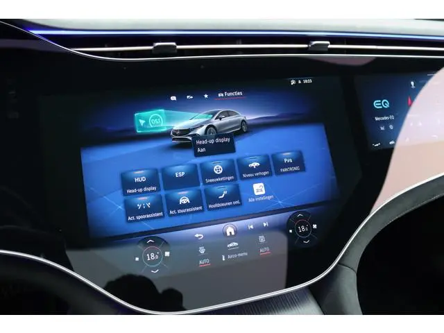 Mercedes-Benz EQS