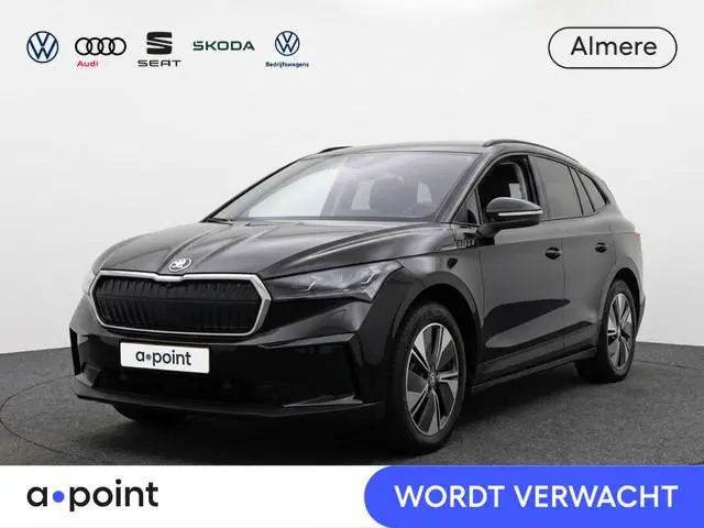 Skoda Enyaq iV 60 180pk | Navigatie | Parkeercamera | Apple Carplay /- Android auto | Parkeersensore...