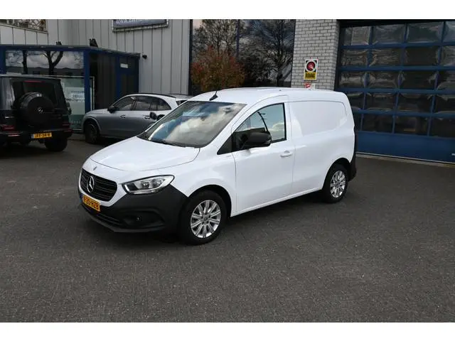Mercedes-Benz Citan 110 CDI L1 Pro 3 Zitplaatsen, MBUX, Stoelverwarming