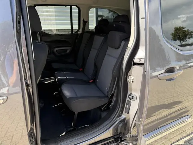 Toyota pro-ace