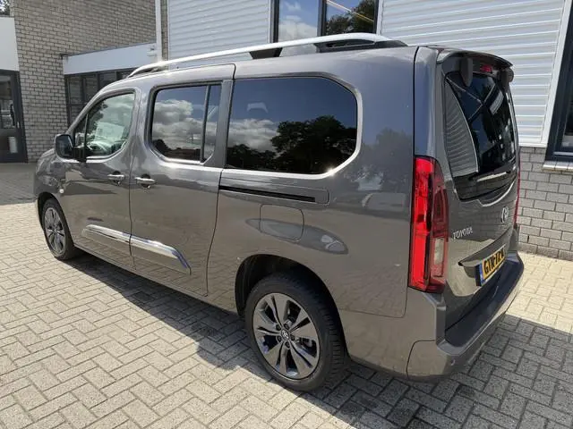 Toyota pro-ace