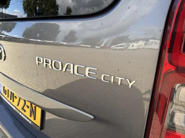 Toyota pro-ace
