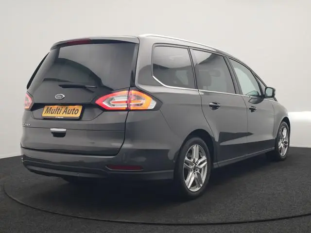 Ford Galaxy 2.0 Titanium Automaat 7 Persoons 241pk Dealer O.H. | Panodak | Trekhaak Afn. | Adaptive...