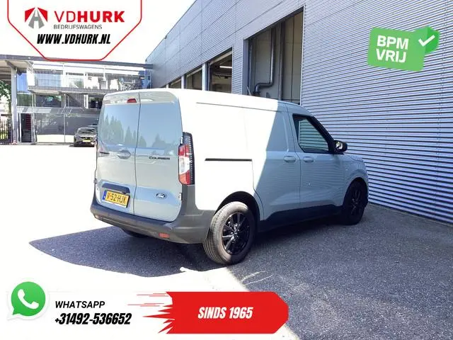 Ford Transit Courier