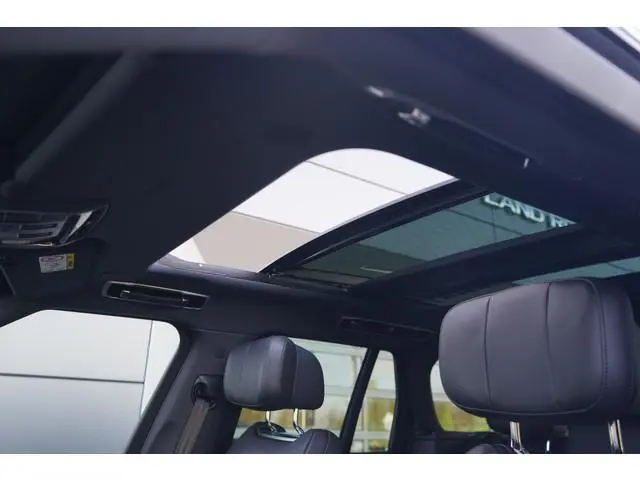 Land Rover Range Rover 3.0 P550e Autobiography PHEV | Massage stoelen | Elektrische trekhaak | Head-...